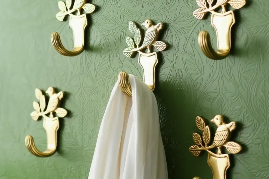 How to Style a Spring Bathroom with Butterfly Accents | Farfalla Inspo